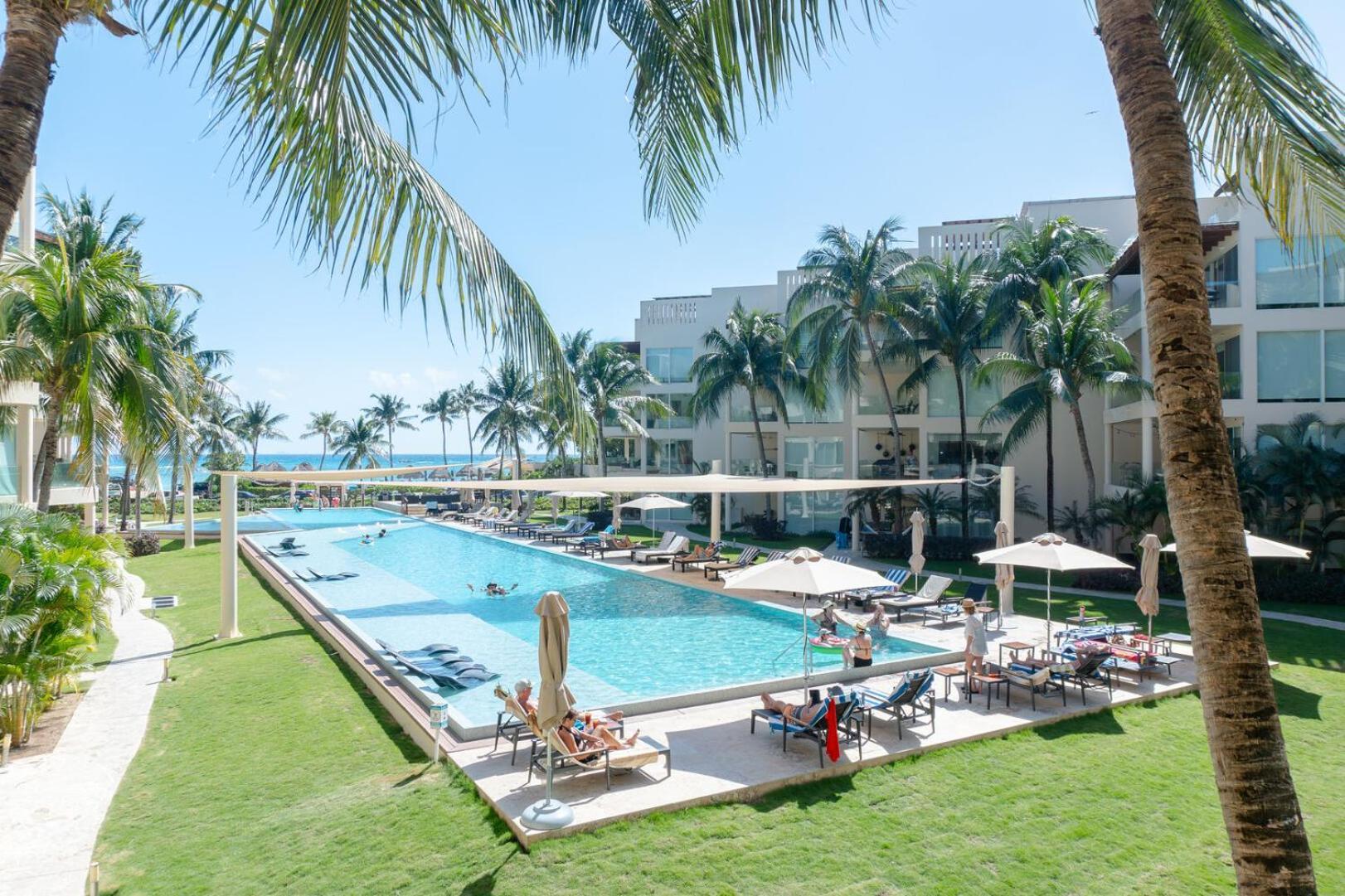 The Elements Oceanfront & Beachside Apartahotel 4*