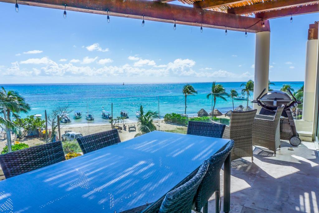 Apart-hotel The Elements Oceanfront & Beachside