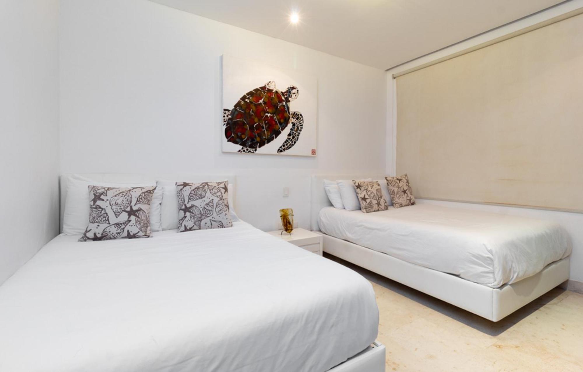 Apart-hotel The Elements Oceanfront & Beachside 4*