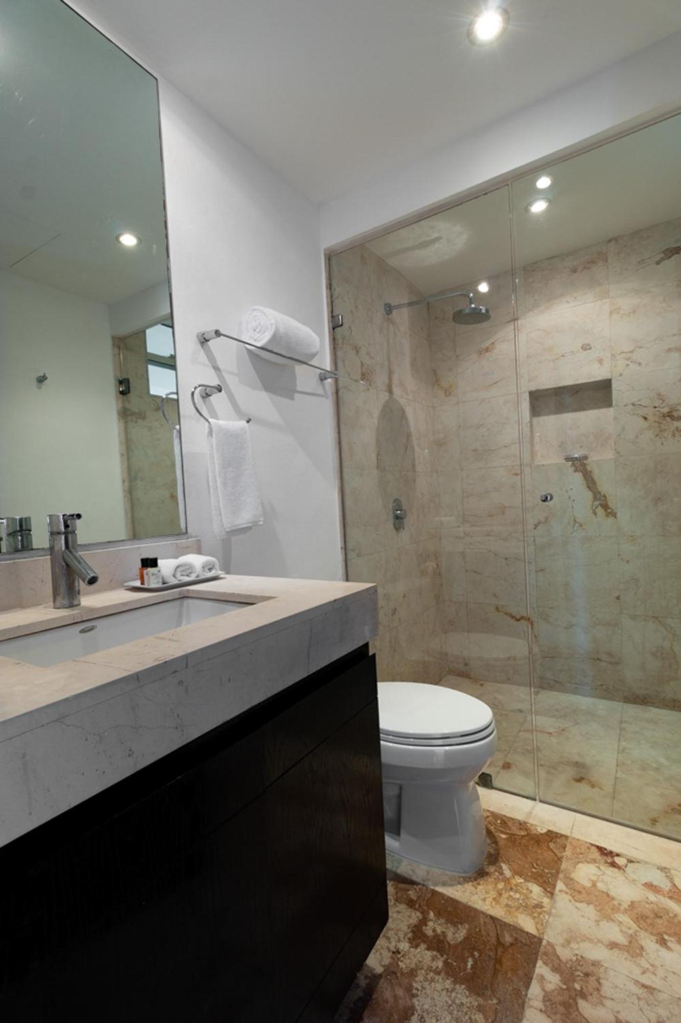 The Elements Oceanfront & Beachside Aparthotel 4*