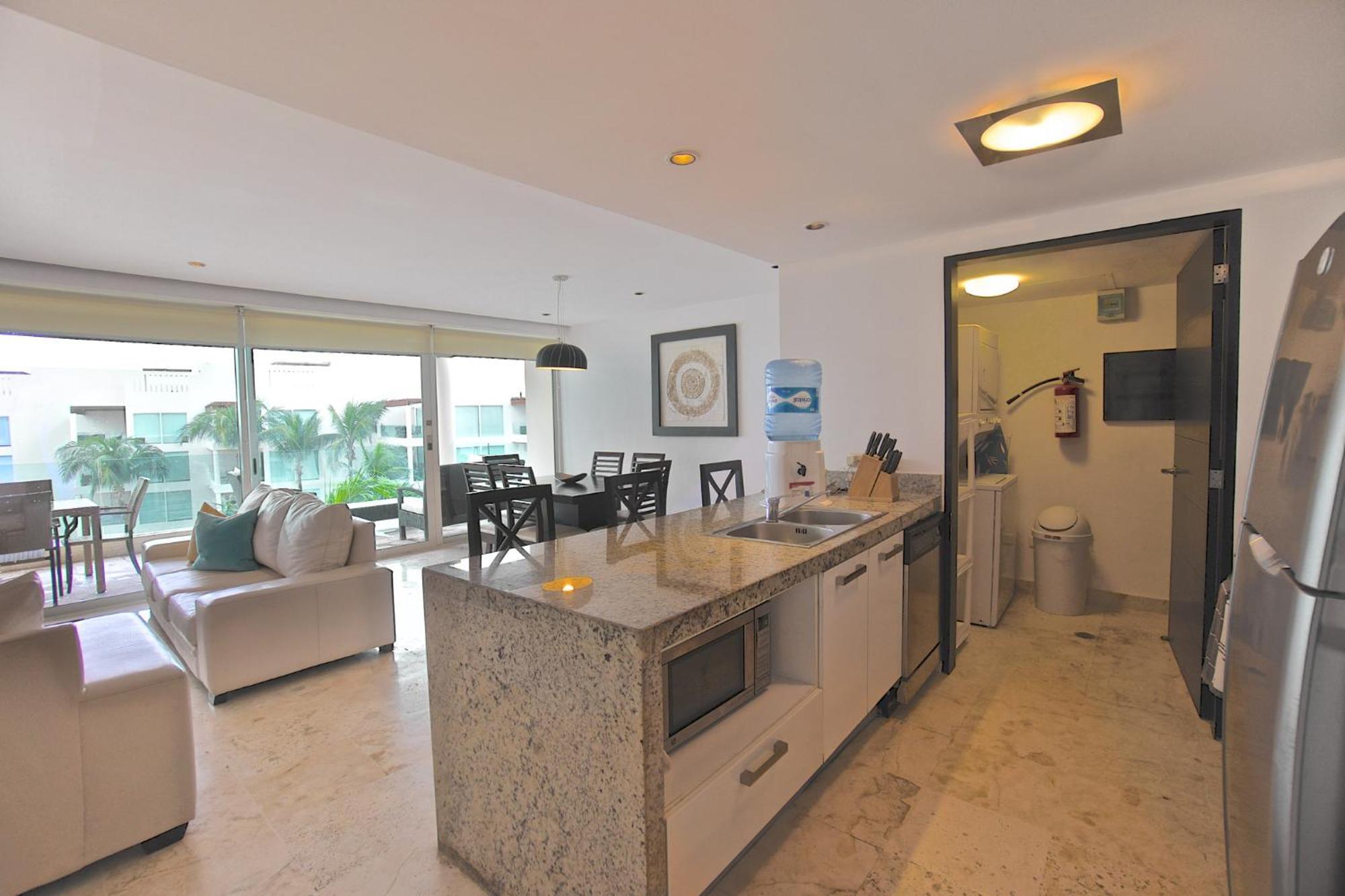 The Elements Oceanfront & Beachside 4* Playa del Carmen